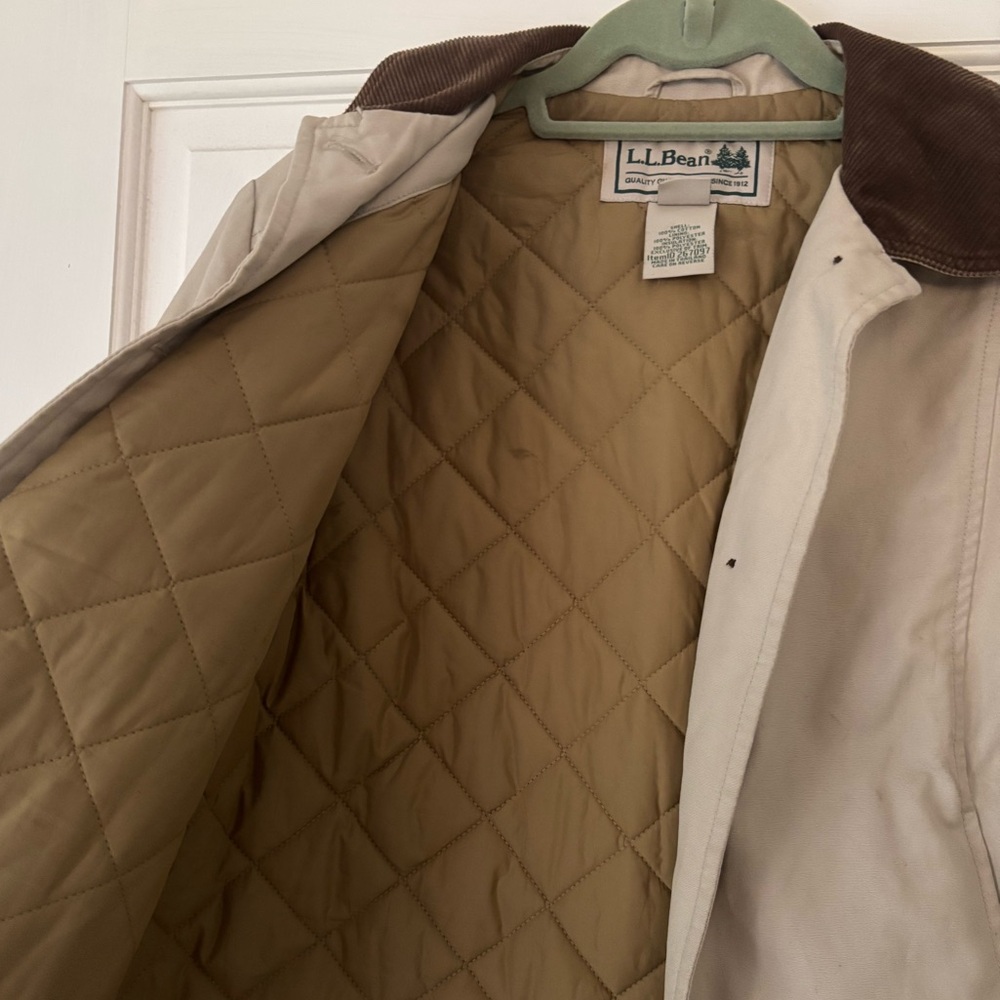 L.L. Bean Adirondack Barn Coat, Insulated - Picture 2 of 7